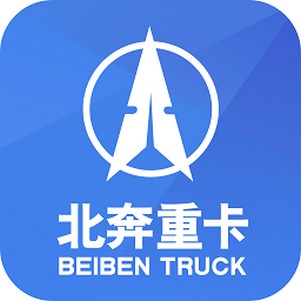 ����E����